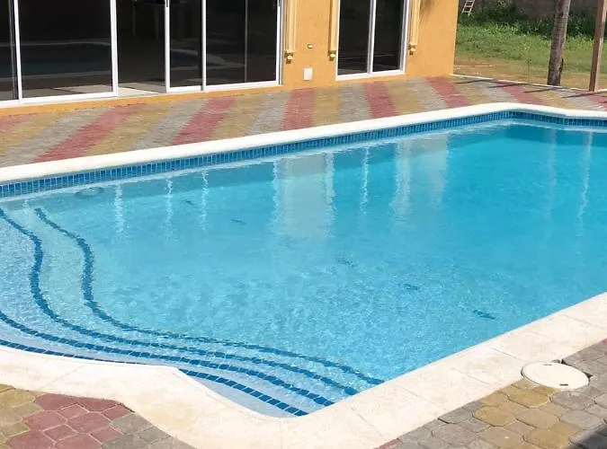 Peace Of Mind- Serenity Palm Apartment Runaway Bay